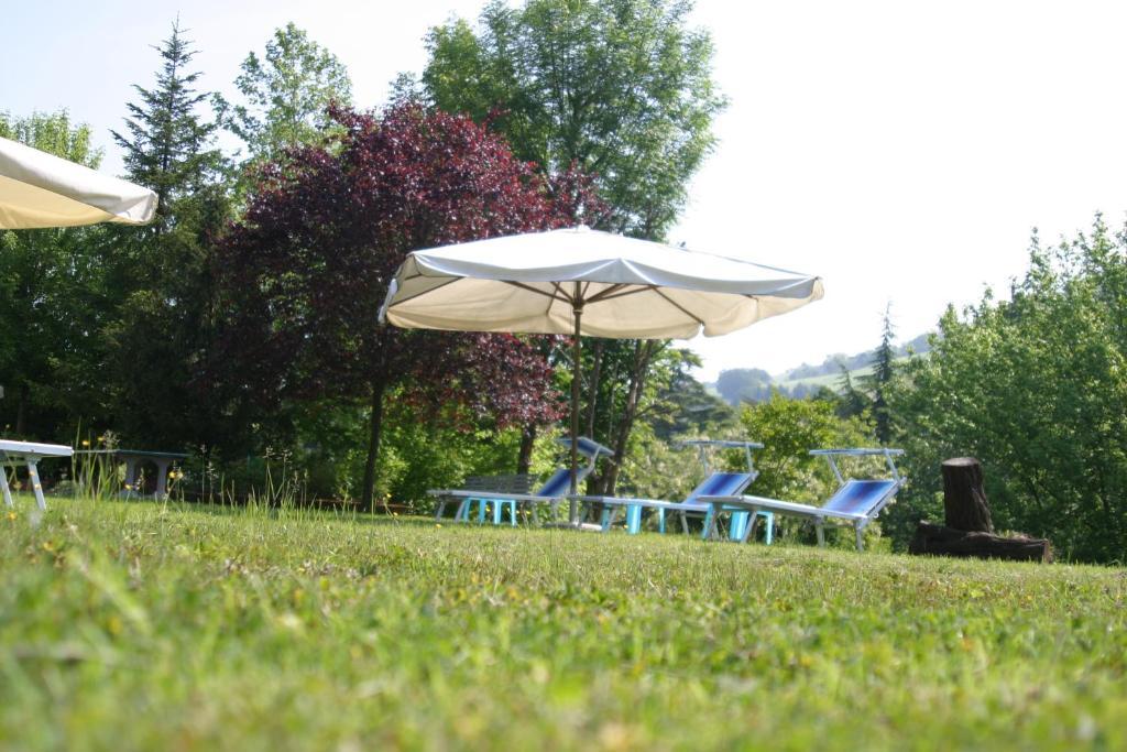 Hotel Missirini Фратта-Терме Екстер'єр фото