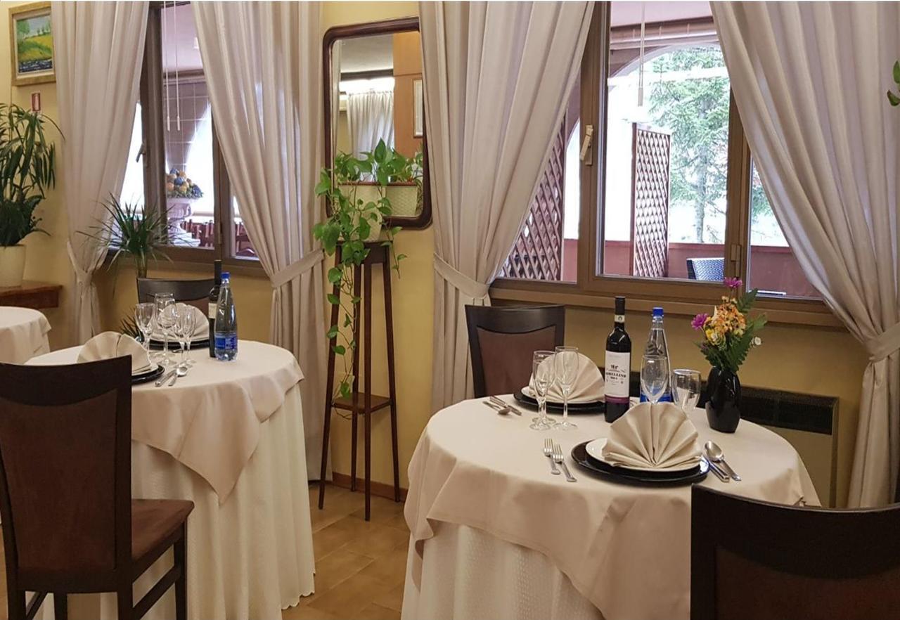 Hotel Missirini Фратта-Терме Екстер'єр фото